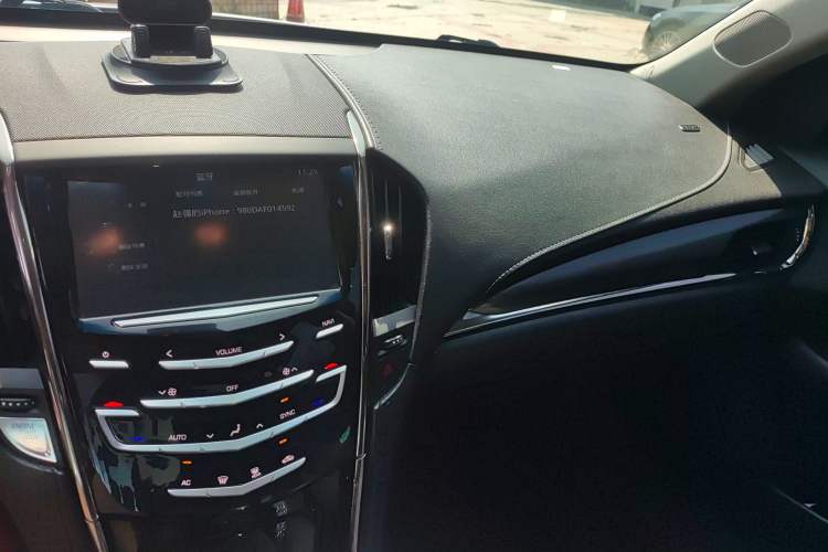 Used Cadillac ATS-L 2017 28T Tech Edition Audio And AC Panel