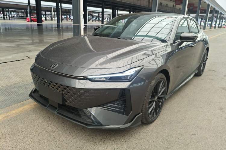 Used CHANGAN UNI-V 2024 1.5T Prestige Sport Edition