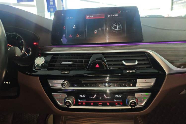 Used BMW 5 Series 2018 Facelifted 530Li xDrive Luxury Package