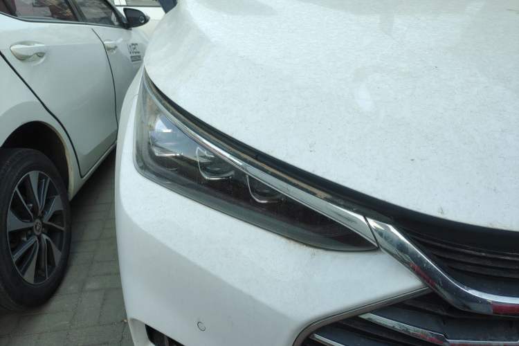 Used BYD Tang 2019 2.0T Automatic SmartConnect Prestige 7-Seater China VI Standard