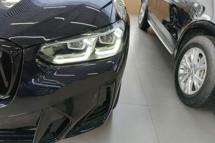 Used BMW X3 2022 Second Facelift xDrive30i Leading Edition M Night Sky Package
