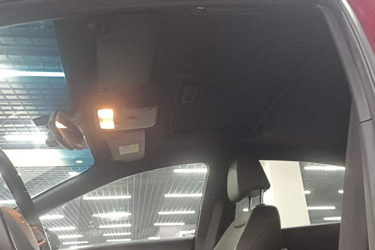 Used Chevrolet Monza 2019 RS 330T Automatic Comfort Edition China VI Standard