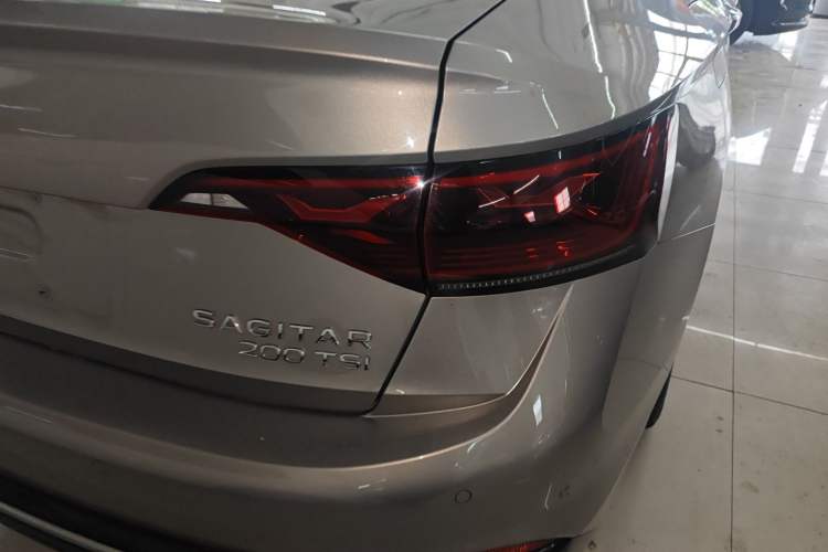Used Volkswagen Sagitar 2023 200TSI DSG Excellence Edition Right Rear Taillight