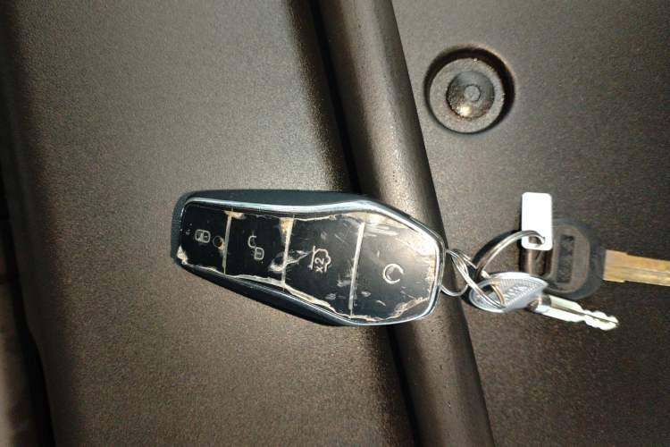 Used BYD Tang New Energy 2025 DM-i 115KM Prestige Model Vehicle Key