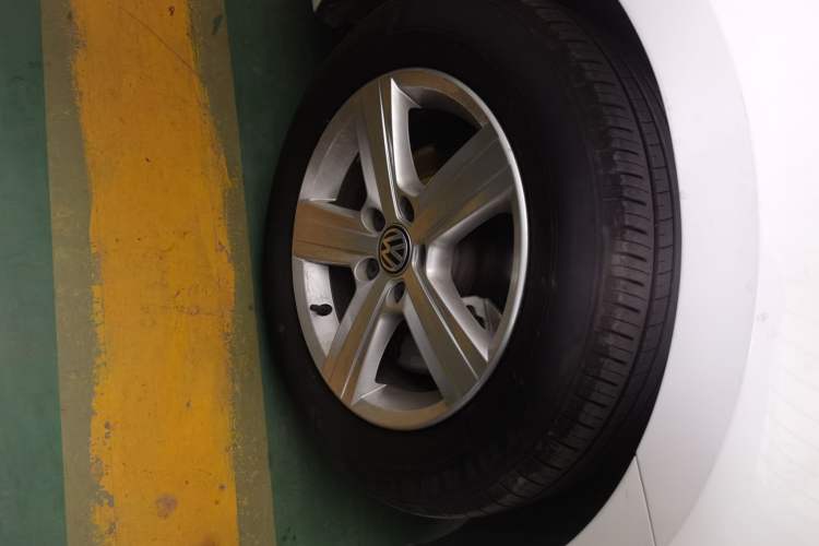 Used Volkswagen Lamando 2019 230TSI DSG Fashion Edition China VI Exterior 4