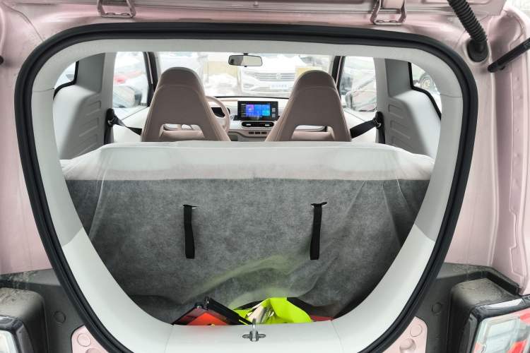 Used Geely Galaxy Panda 2025 210 km – Yuanqi Bear