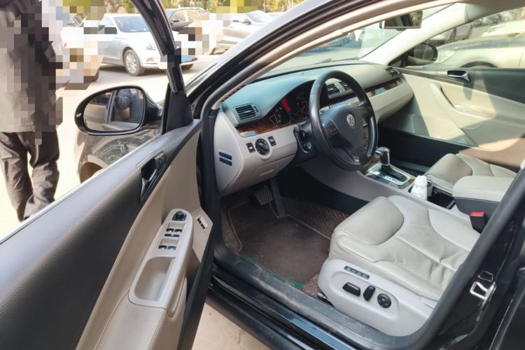 Used Volkswagen Magotan 2009 2.0 TSI DSG Luxury Version Driver Seat