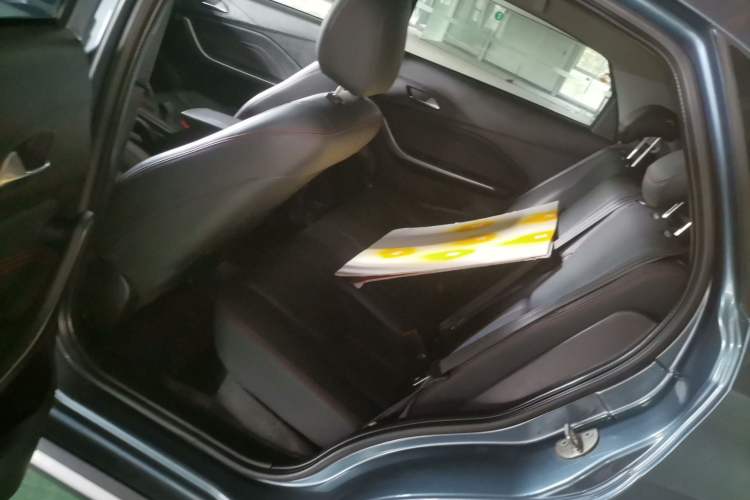 Used Chery Tiggo 3X 2021 Diamond Edition 1.5L CVT 3-Carat II Model Left Rear Seat