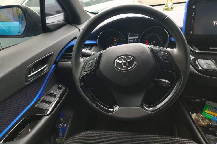 Used Toyota IZOA 2018 2.0L Yichi Version China VI Standard Steering Wheel