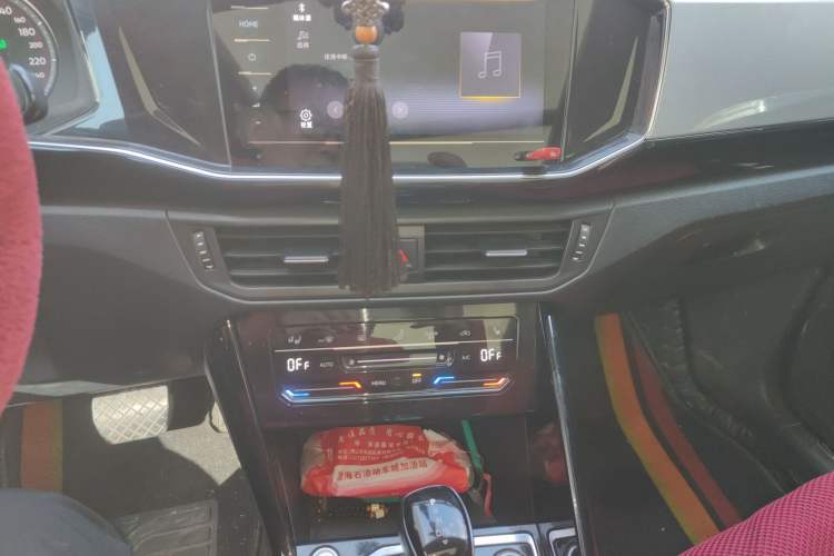 Used Volkswagen Tayron 2020 330TSI Two-Wheel Drive Luxury Smart Connectivity Version
