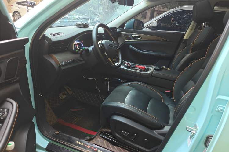 Used Skyworth HT-i 2022 1.5L PHEV 205KM ZhiXing Edition Plus
