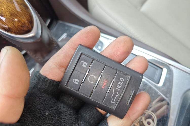 Used Cadillac SRX 2014 3.0L Elite Model
