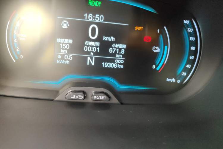 Used Chery Little Ant 2022 Sweet Pink Edition Full-Sugar Version Lithium Iron Phosphate 30 kW 301 km
