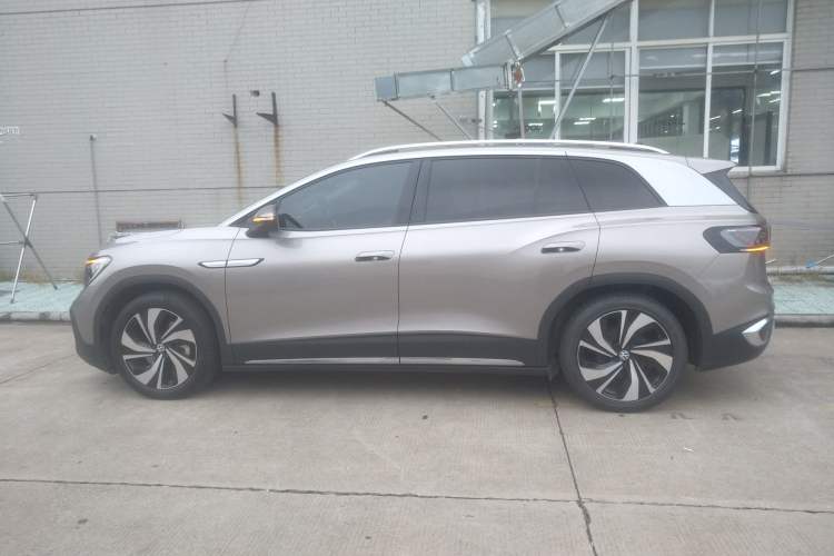 Used Volkswagen ID.6 CROZZ 2021 Long-Range PURE+ Edition