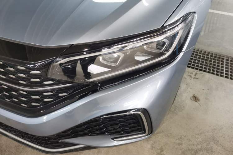 Used Volkswagen Passat 2022 330TSI Starry Luxury Edition