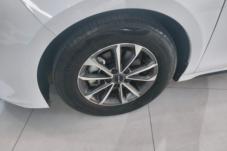 Used BYD Destroyer 05 2024 HONOR Edition DM-i 55KM Luxury Model Exterior 4