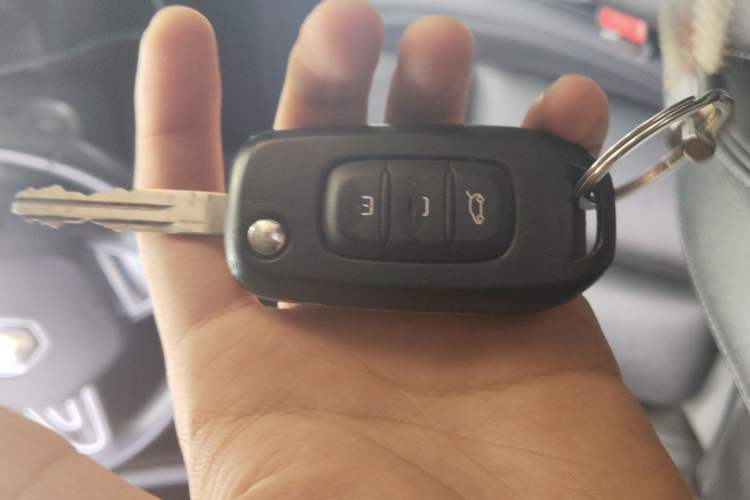 Used Renault Kadjar 2017 2.0L Two-Wheel-Drive Leading Edition
