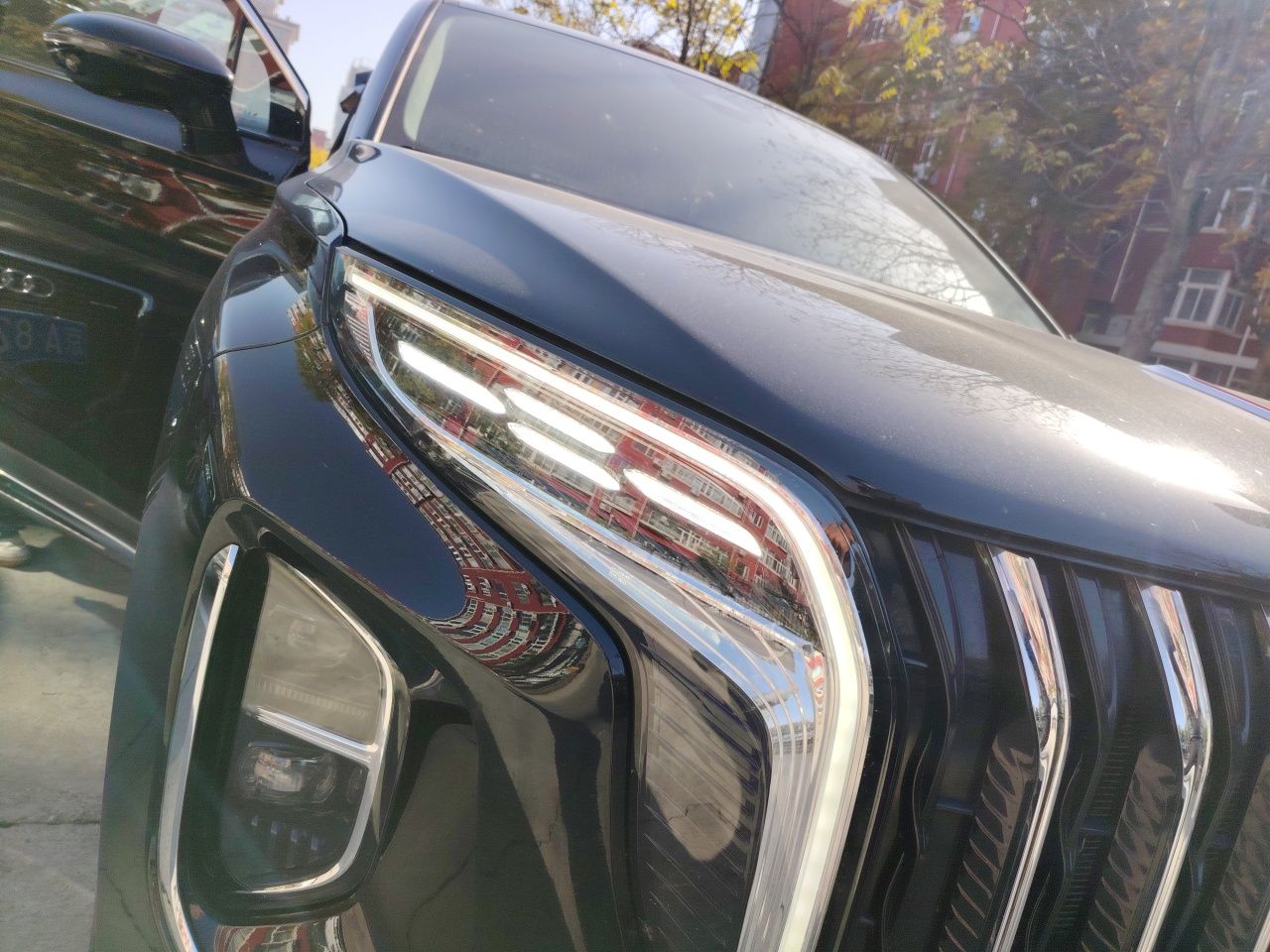 Hongqi HS7 PHEV 2024 2.0T PHEV Four-Wheel Drive Flagship Edition 6 Seats — снимка 7