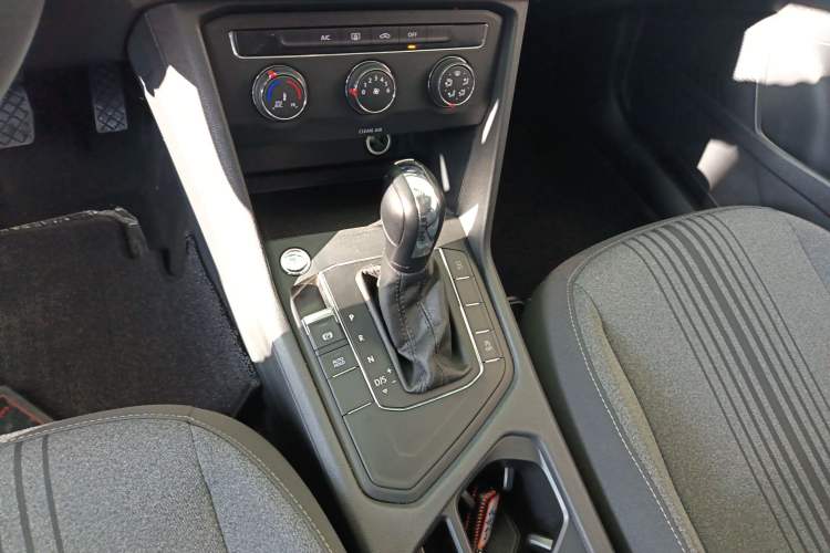 Used Volkswagen Tharu 2021 280TSI Two-Wheel Drive Trend Edition