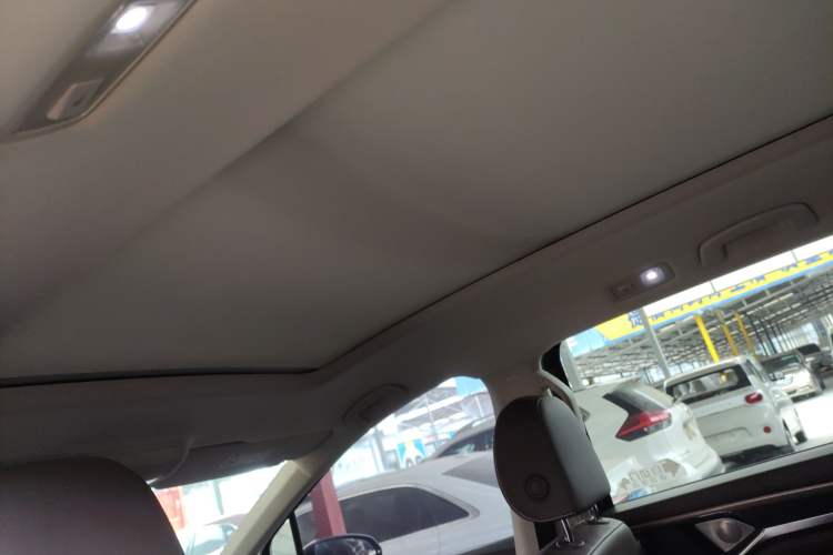 Used Volkswagen Viloran 2020 330TSI Business Edition