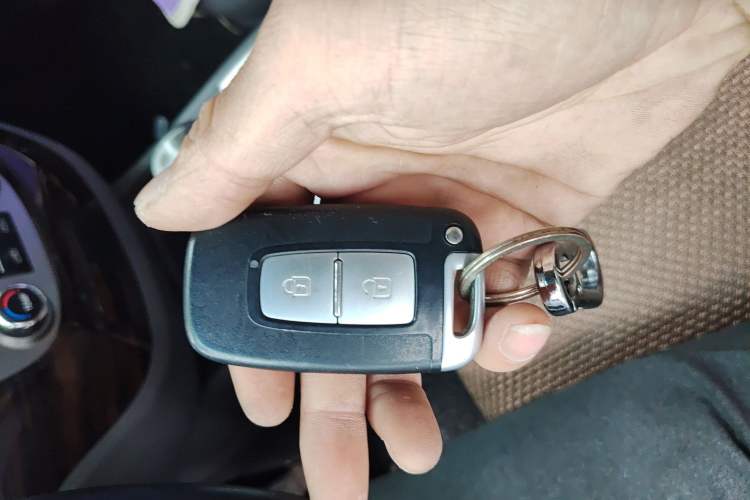 Used Hyundai Santa Fe Classic 2010 2.4 Ultimate Edition 7-Seater Four-Wheel Drive