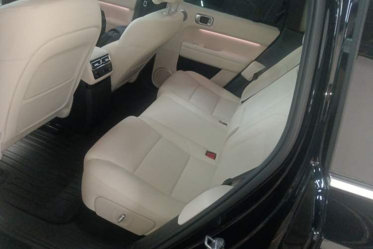 Used Li Auto L6 2025 Max Smart Refresh Edition