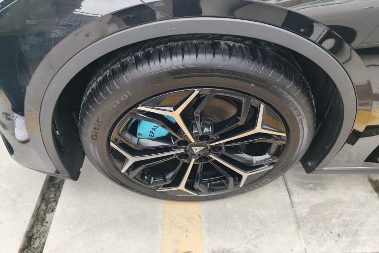 Used Deepal L07 2025 230 Ultra with DeepBlue Intelligent Driving AD PRO Extended-Range Version