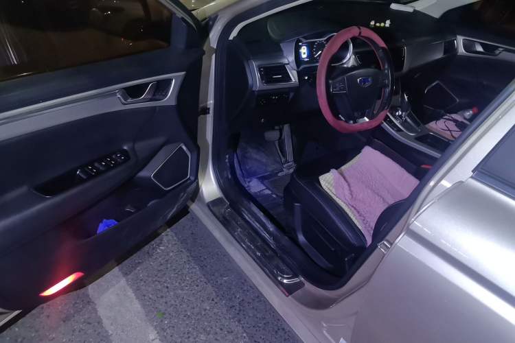 Used Geely Auto Emgrand GL 2017 1.3T DCT Elite Model Driver Seat