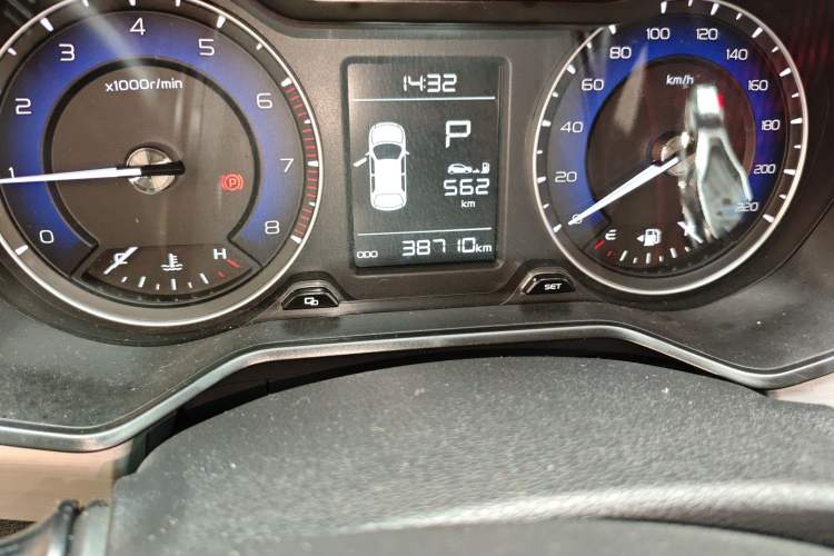 Used Geely Auto Vision X3 2020 1.5L CVT Luxury Model Odometer Close Up