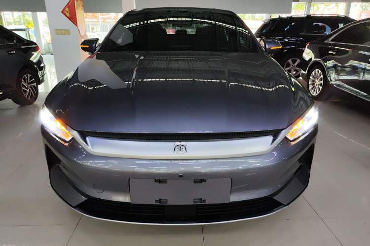 Used BYD Qin PLUS 2023 Champion Edition EV 420KM Superior Model
