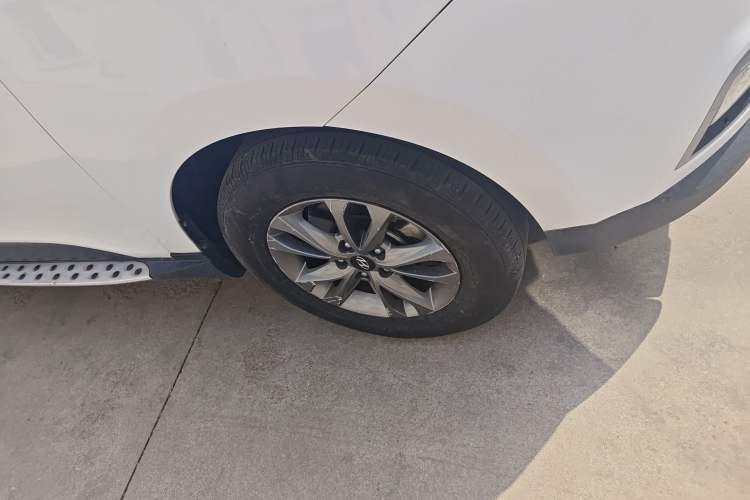 Used Hyundai ix35 2013 2.0L Automatic 2WD Comfort GL China IV Standard Right Front Wheel Hub