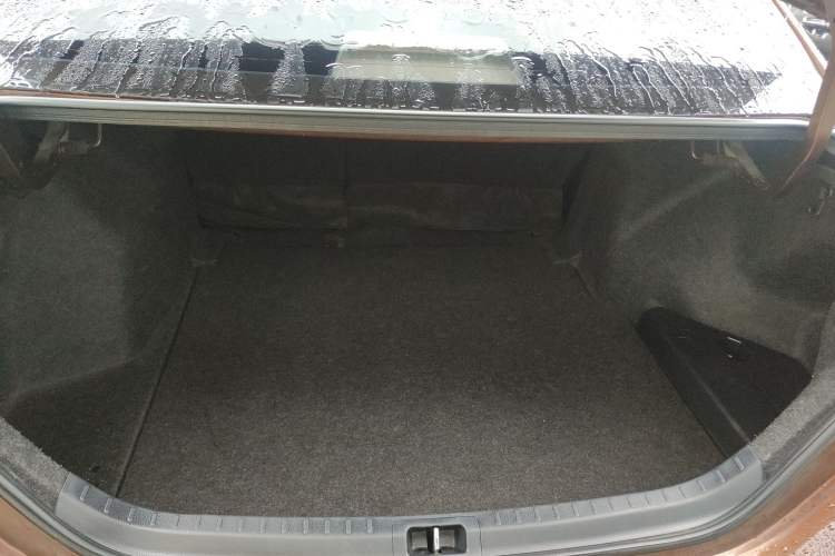 Used Toyota Levin 2017 Revised 185T CVT Elite Edition China V Standard