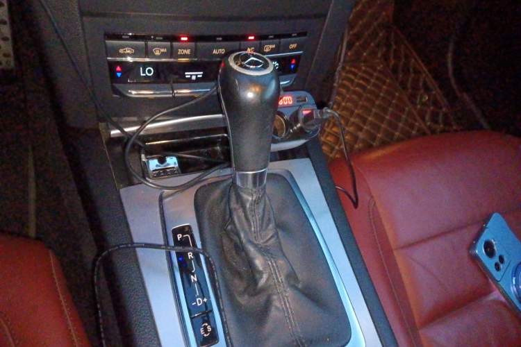 Used Mercedes-Benz E-Class 2010 E 260 CGI Coupe
