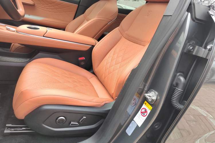 Used Deepal S07 2023 520 Pro Pure Electric Version Left Front Seat