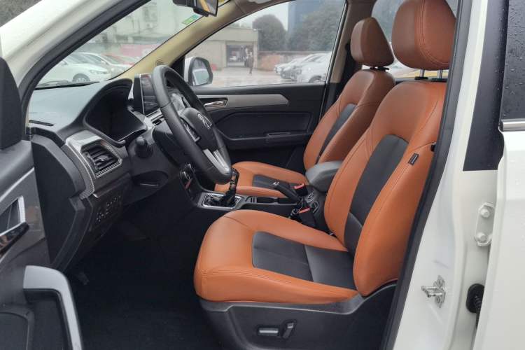 Used BAIC Weiwang M50F 2017 1.5L Luxury Model
