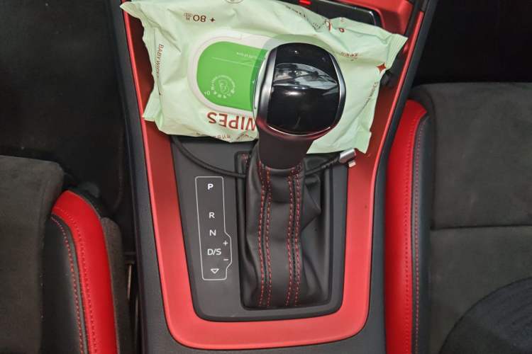 Used Audi Q3 2021 40 TFSI Fashion Dynamic Model Gear Lever