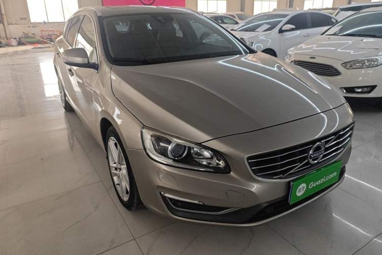 Used Volvo V60 2015 T5 Zhiya Edition