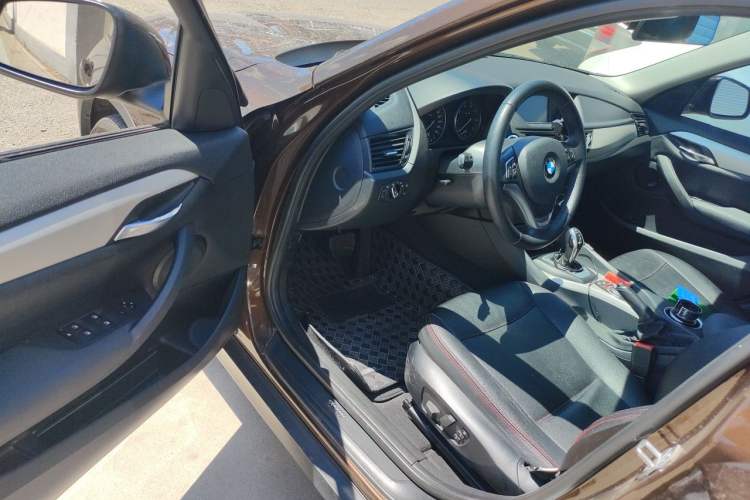 Used BMW X1 2014 sDrive18i Fashion Model