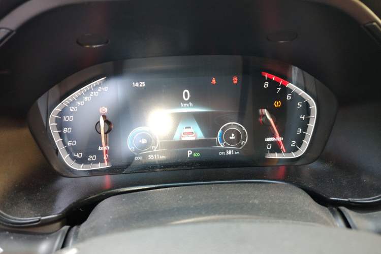 Used CHANGAN CS75 2023 Enjoy Edition 1.5T DCT Luxury Version Instrument Cluster