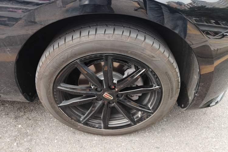 Used Hongqi H5 2025 2.0T Automatic Xuan Ying Edition