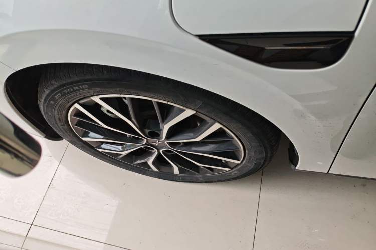 Used XPeng P5 2021 460G+ Left Front Wheel Hub