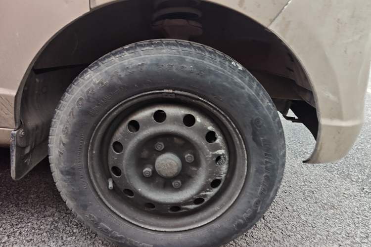 Used Wuling Rongguang 2014 1.2L S Base Model