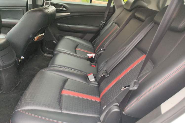 Used BYD S7 2015 2.0T Automatic Flagship Edition
