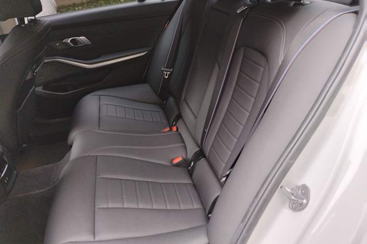 Used BMW 3 Series 2020 Facelifted 325Li M Sport Night Edition Package
