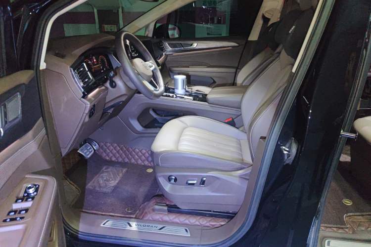 Used Volkswagen Viloran 2024 380TSI Luxury Edition Left Front Seat