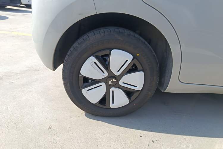 Used Wuling Hongguang MINIEV 2025 Four-Door Version Advanced Edition