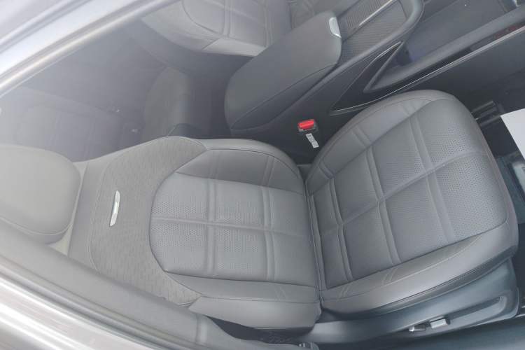 Used Hongqi EH7 2024 760 Pro+ Four-Wheel Drive Version