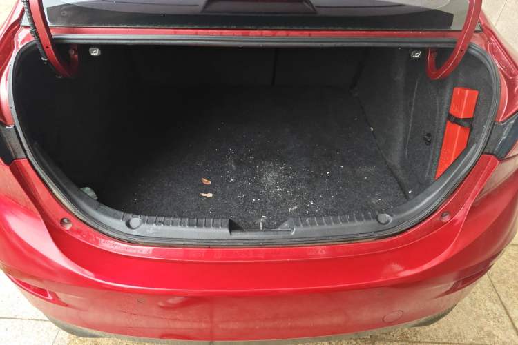 Used Mazda 3 Axela 2019 Cloud-Controlled Version Sedan 1.5L Automatic Luxury Trim China V Standard