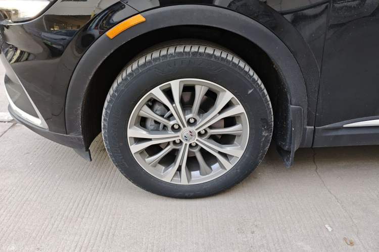 Used Buick Envision 2023 Encore Plus 652T Five-Seat Luxury Model