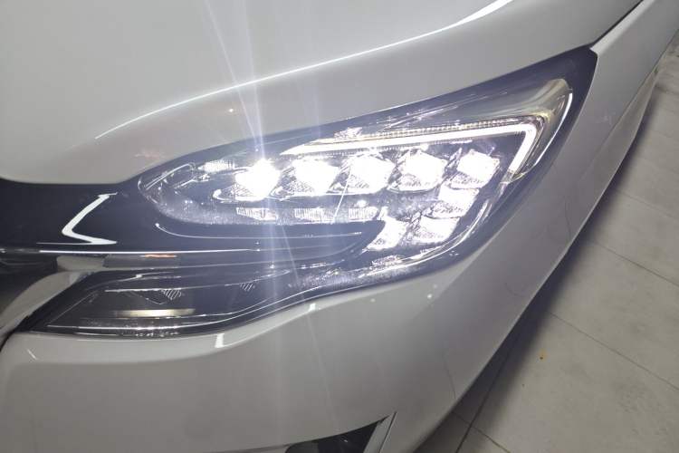 Used Buick GL8 2023 ES Lu Zun Deluxe Model
